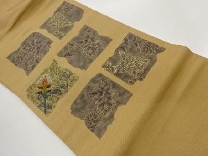 手織り紬金糸相良刺繍変わり色紙に花々模様名古屋帯